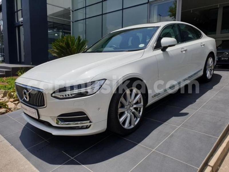 Big with watermark volvo s90 matabeleland south beitbridge 15860