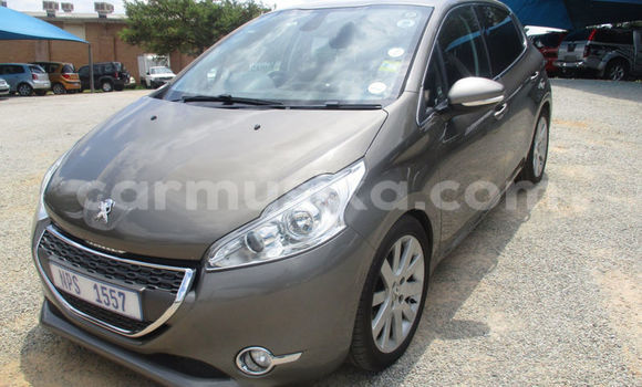 Buy Used Peugeot 208 White Car in Beitbridge in Matabeleland South Buy Used Peugeot 208 White Car in Beitbridge in Matabeleland South