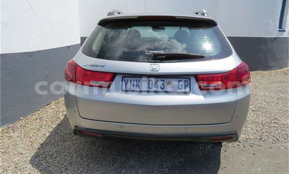 Buy Used Honda Accord Silver Car in Beitbridge in Matabeleland South Buy Used Honda Accord Silver Car in Beitbridge in Matabeleland South