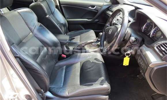 Buy Used Honda Accord Silver Car in Beitbridge in Matabeleland South Buy Used Honda Accord Silver Car in Beitbridge in Matabeleland South