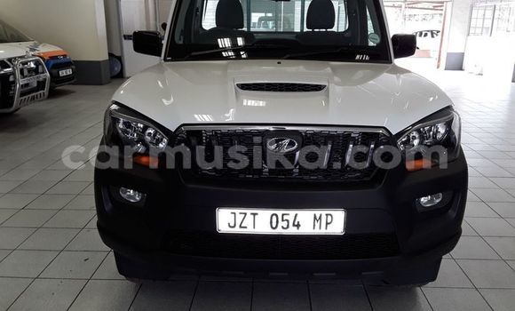 Nunua Ilio tumika Mahindra Bolero Nyeupe Gari ndani ya Beitbridge nchini Matabeleland Kusini Nunua Ilio tumika Mahindra Bolero Nyeupe Gari ndani ya Beitbridge nchini Matabeleland Kusini