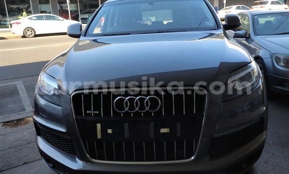 Buy Used Audi Q7 Silver Car in Beitbridge in Matabeleland South Buy Used Audi Q7 Silver Car in Beitbridge in Matabeleland South