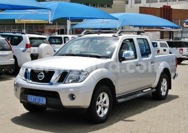 Big with watermark nissan navara matabeleland south beitbridge 15872