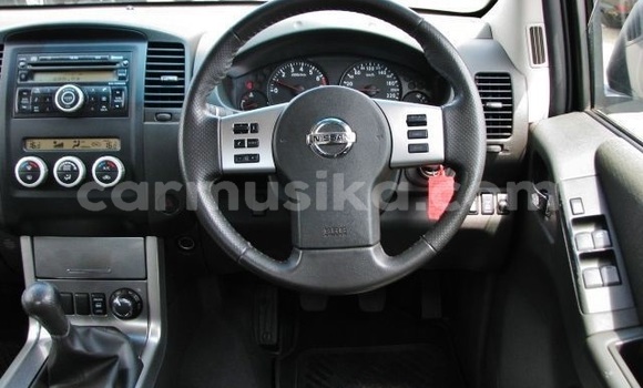 Tenga Tsaru Nissan Navara Sirivha Mota in Beitbridge in Matabeleland South Tenga Tsaru Nissan Navara Sirivha Mota in Beitbridge in Matabeleland South