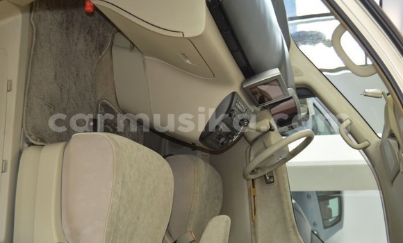 Tenga Tsaru Nissan Elgrand Chena Mota in Beitbridge in Matabeleland South Tenga Tsaru Nissan Elgrand Chena Mota in Beitbridge in Matabeleland South