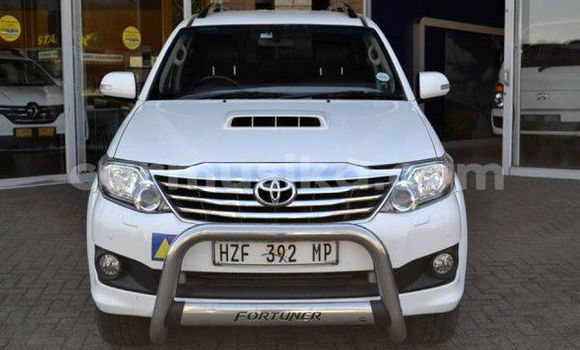 Tenga Tsaru Toyota Fortuner Chena Mota in Harare in Harare Tenga Tsaru Toyota Fortuner Chena Mota in Harare in Harare