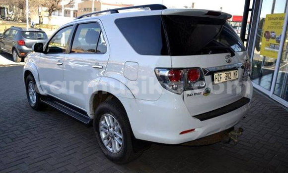 Tenga Tsaru Toyota Fortuner Chena Mota in Harare in Harare Tenga Tsaru Toyota Fortuner Chena Mota in Harare in Harare