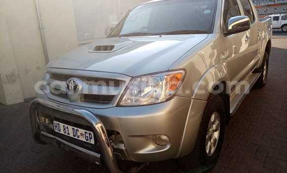 Acheter Occasion Voiture Toyota Hilux Marron à Beitbridge, Matabeleland South Acheter Occasion Voiture Toyota Hilux Marron à Beitbridge, Matabeleland South