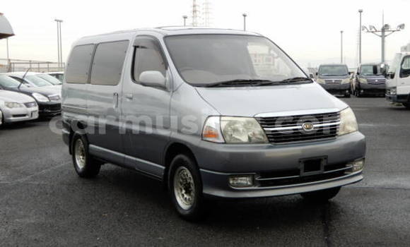 Acheter Occasion Voiture Toyota Granvia Autre à Beitbridge, Matabeleland South Acheter Occasion Voiture Toyota Granvia Autre à Beitbridge, Matabeleland South