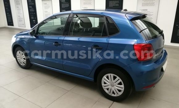 Nunua Ilio tumika Volkswagen Polo Bluu Gari ndani ya Beitbridge nchini Matabeleland Kusini Nunua Ilio tumika Volkswagen Polo Bluu Gari ndani ya Beitbridge nchini Matabeleland Kusini