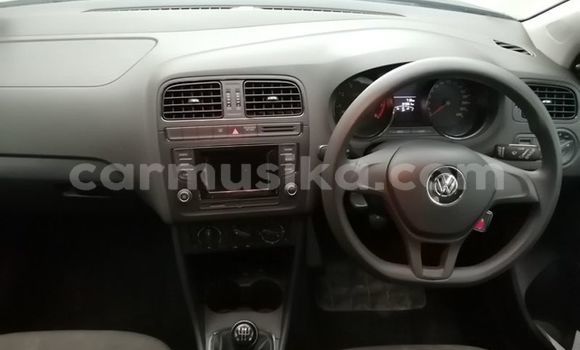 Nunua Ilio tumika Volkswagen Polo Bluu Gari ndani ya Beitbridge nchini Matabeleland Kusini Nunua Ilio tumika Volkswagen Polo Bluu Gari ndani ya Beitbridge nchini Matabeleland Kusini
