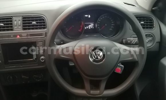 Nunua Ilio tumika Volkswagen Polo Bluu Gari ndani ya Beitbridge nchini Matabeleland Kusini Nunua Ilio tumika Volkswagen Polo Bluu Gari ndani ya Beitbridge nchini Matabeleland Kusini