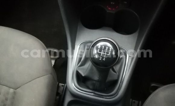 Nunua Ilio tumika Volkswagen Polo Bluu Gari ndani ya Beitbridge nchini Matabeleland Kusini Nunua Ilio tumika Volkswagen Polo Bluu Gari ndani ya Beitbridge nchini Matabeleland Kusini