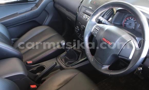 Buy Used Isuzu KB White Car in Harare in Harare Buy Used Isuzu KB White Car in Harare in Harare