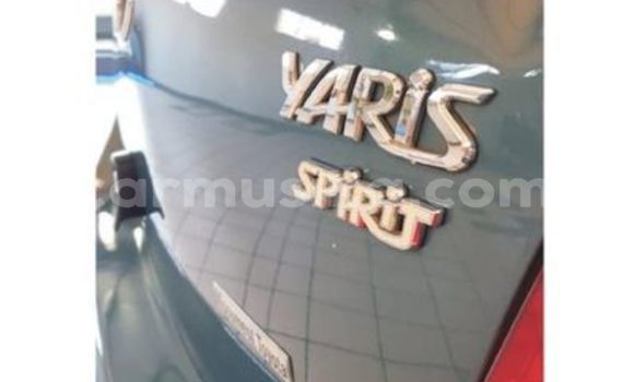 Buy Used Toyota Yaris Blue Car in Beitbridge in Matabeleland South Buy Used Toyota Yaris Blue Car in Beitbridge in Matabeleland South