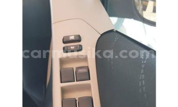 Buy Used Toyota Yaris Blue Car in Beitbridge in Matabeleland South Buy Used Toyota Yaris Blue Car in Beitbridge in Matabeleland South