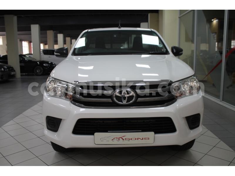 Big with watermark toyota hilux matabeleland south beitbridge 15912