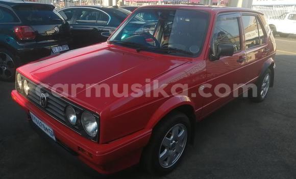 Nunua Ilio tumika Volkswagen Golf Nyekundu Gari ndani ya Beitbridge nchini Matabeleland Kusini