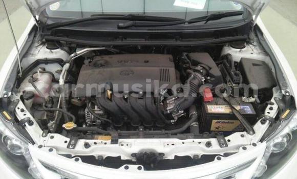 Acheter Occasion Voiture Toyota Allion Blanc à Beitbridge, Matabeleland South Acheter Occasion Voiture Toyota Allion Blanc à Beitbridge, Matabeleland South