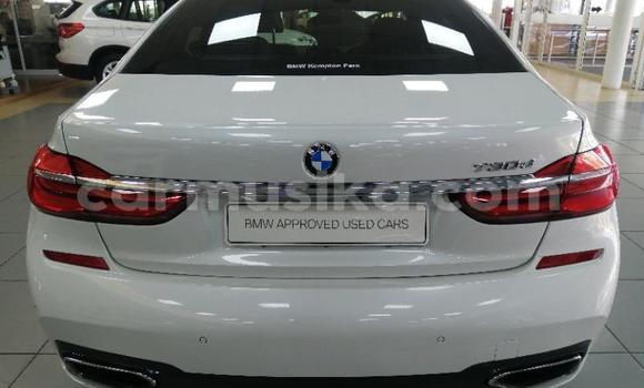 Tenga Tsaru BMW 7er Chena Mota in Beitbridge in Matabeleland South Tenga Tsaru BMW 7er Chena Mota in Beitbridge in Matabeleland South