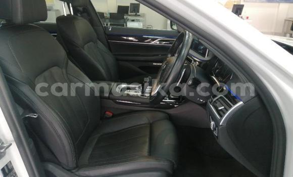 Tenga Tsaru BMW 7er Chena Mota in Beitbridge in Matabeleland South Tenga Tsaru BMW 7er Chena Mota in Beitbridge in Matabeleland South