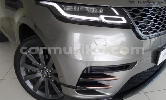 Buy Used Land Rover Discovery Sport Silver Car in Beitbridge in Matabeleland South Buy Used Land Rover Discovery Sport Silver Car in Beitbridge in Matabeleland South