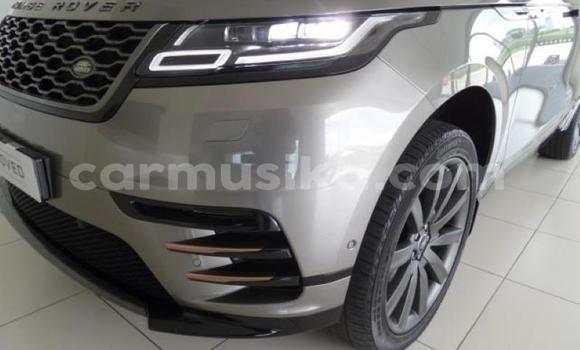 Buy Used Land Rover Discovery Sport Silver Car in Beitbridge in Matabeleland South Buy Used Land Rover Discovery Sport Silver Car in Beitbridge in Matabeleland South