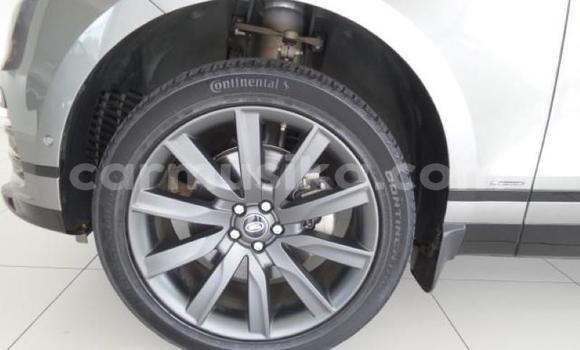 Buy Used Land Rover Discovery Sport Silver Car in Beitbridge in Matabeleland South Buy Used Land Rover Discovery Sport Silver Car in Beitbridge in Matabeleland South