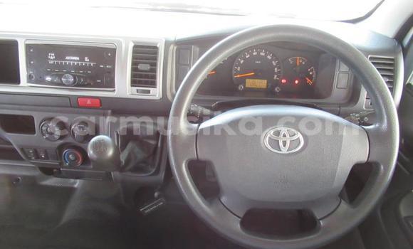Acheter Occasion Voiture Toyota Hiace Blanc à Beitbridge, Matabeleland South Acheter Occasion Voiture Toyota Hiace Blanc à Beitbridge, Matabeleland South