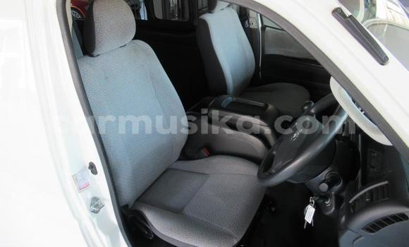 Acheter Occasion Voiture Toyota Hiace Blanc à Beitbridge, Matabeleland South Acheter Occasion Voiture Toyota Hiace Blanc à Beitbridge, Matabeleland South