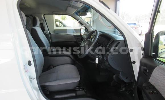 Acheter Occasion Voiture Toyota Hiace Blanc à Beitbridge, Matabeleland South Acheter Occasion Voiture Toyota Hiace Blanc à Beitbridge, Matabeleland South