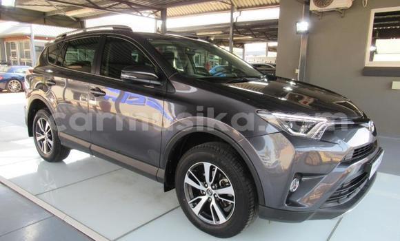 Acheter Occasion Voiture Toyota RAV4 Gris à Beitbridge, Matabeleland South Acheter Occasion Voiture Toyota RAV4 Gris à Beitbridge, Matabeleland South