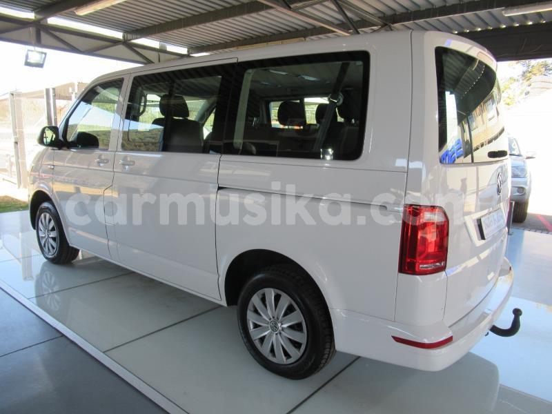 Big with watermark volkswagen caravelle matabeleland south beitbridge 15942