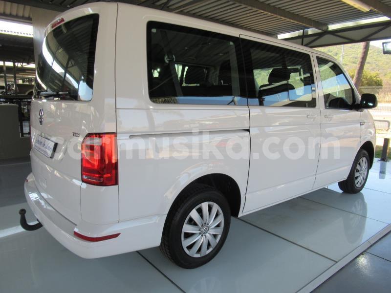 Big with watermark volkswagen caravelle matabeleland south beitbridge 15942