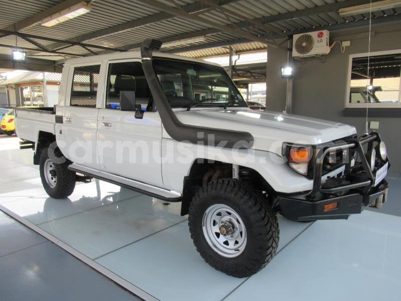 Big with watermark toyota land cruiser matabeleland south beitbridge 15943