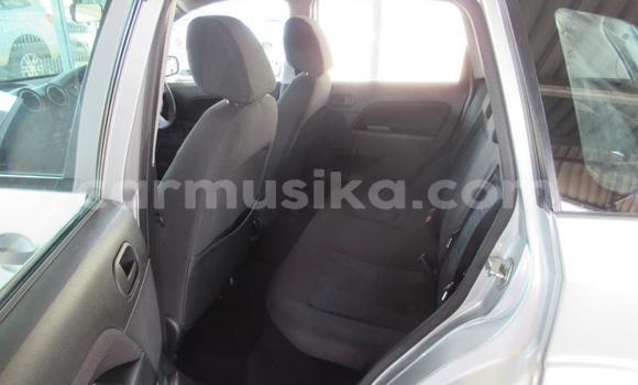 Acheter Occasion Voiture Ford Focus Gris à Beitbridge, Matabeleland South Acheter Occasion Voiture Ford Focus Gris à Beitbridge, Matabeleland South