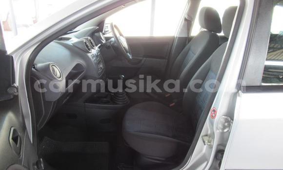 Acheter Occasion Voiture Ford Focus Gris à Beitbridge, Matabeleland South Acheter Occasion Voiture Ford Focus Gris à Beitbridge, Matabeleland South