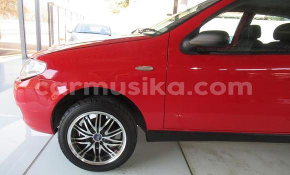 Tenga Tsaru Fiat 500L Tsvuku Mota in Beitbridge in Matabeleland South Tenga Tsaru Fiat 500L Tsvuku Mota in Beitbridge in Matabeleland South