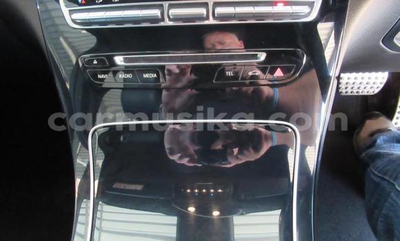 Acheter Occasion Voiture Mercedes‒Benz C–Class Blanc à Beitbridge, Matabeleland South Acheter Occasion Voiture Mercedes‒Benz C–Class Blanc à Beitbridge, Matabeleland South