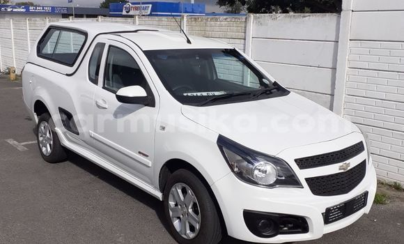 Buy Used Chevrolet Corsa White Car in Beitbridge in Matabeleland South