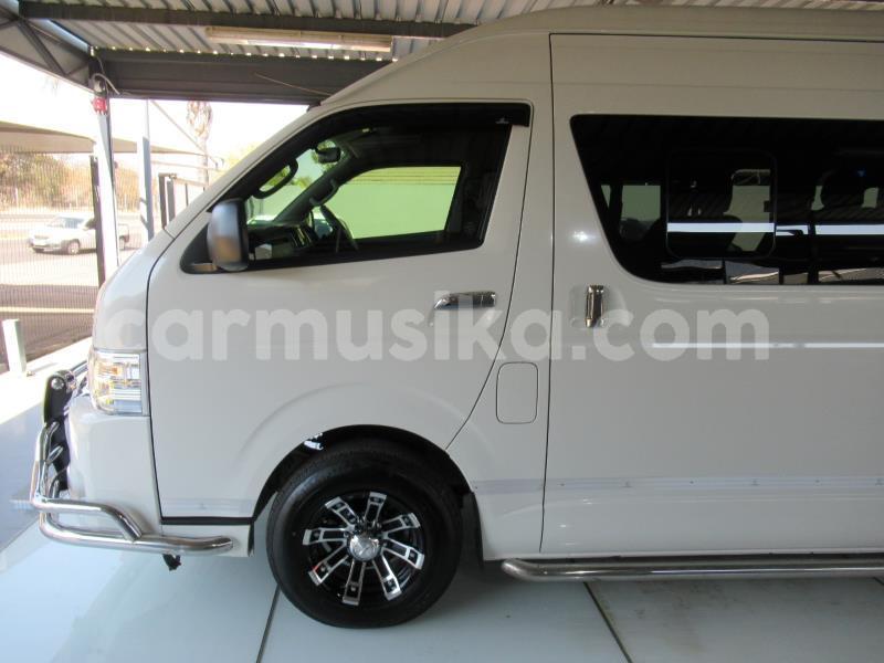 Big with watermark toyota hiace matabeleland south beitbridge 15950