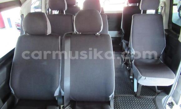 Acheter Occasion Voiture Toyota Hiace Blanc à Beitbridge, Matabeleland South Acheter Occasion Voiture Toyota Hiace Blanc à Beitbridge, Matabeleland South