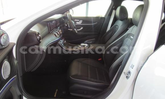 Tenga Tsaru Mercedes‒Benz CL–Class Chena Mota in Beitbridge in Matabeleland South Tenga Tsaru Mercedes‒Benz CL–Class Chena Mota in Beitbridge in Matabeleland South