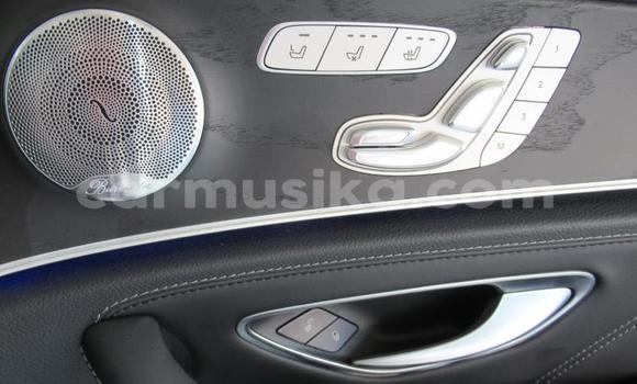 Tenga Tsaru Mercedes‒Benz CL–Class Chena Mota in Beitbridge in Matabeleland South Tenga Tsaru Mercedes‒Benz CL–Class Chena Mota in Beitbridge in Matabeleland South