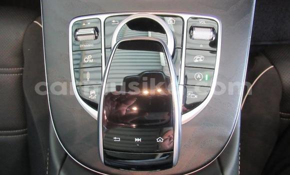 Tenga Tsaru Mercedes‒Benz CL–Class Chena Mota in Beitbridge in Matabeleland South Tenga Tsaru Mercedes‒Benz CL–Class Chena Mota in Beitbridge in Matabeleland South