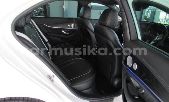 Tenga Tsaru Mercedes‒Benz CL–Class Chena Mota in Beitbridge in Matabeleland South Tenga Tsaru Mercedes‒Benz CL–Class Chena Mota in Beitbridge in Matabeleland South