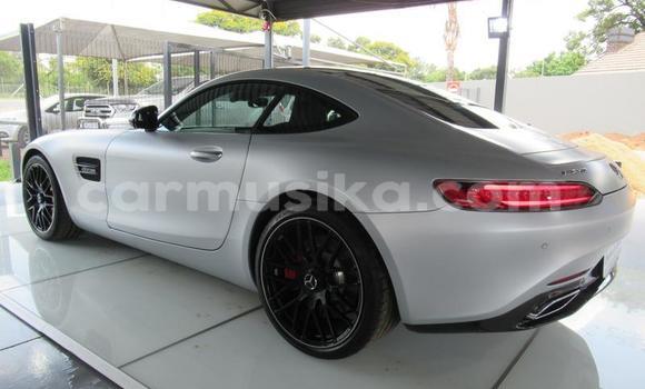 Tenga Tsaru Mercedes‒Benz C–Class Sirivha Mota in Beitbridge in Matabeleland South Tenga Tsaru Mercedes‒Benz C–Class Sirivha Mota in Beitbridge in Matabeleland South