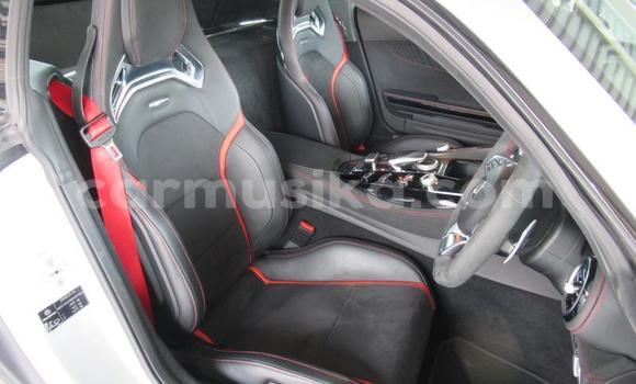 Tenga Tsaru Mercedes‒Benz C–Class Sirivha Mota in Beitbridge in Matabeleland South Tenga Tsaru Mercedes‒Benz C–Class Sirivha Mota in Beitbridge in Matabeleland South