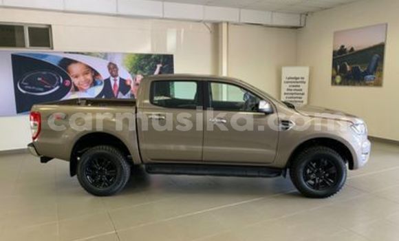 Tenga Tsaru Ford Ranger Beige Mota in Beitbridge in Matabeleland South Tenga Tsaru Ford Ranger Beige Mota in Beitbridge in Matabeleland South