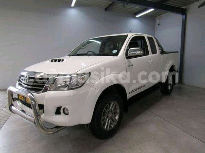 Big with watermark toyota hilux matabeleland south beitbridge 15964